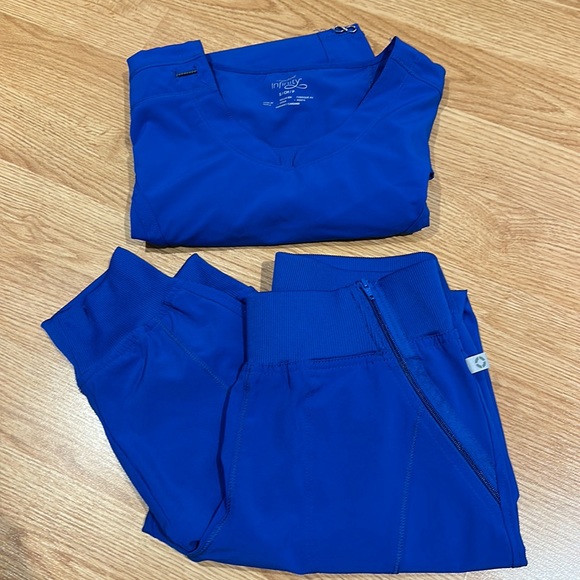 Cherokee Other Cherokee Infinity Scrubs Poshmark